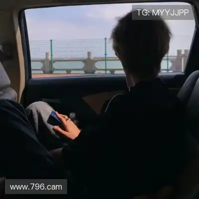 滑昊章